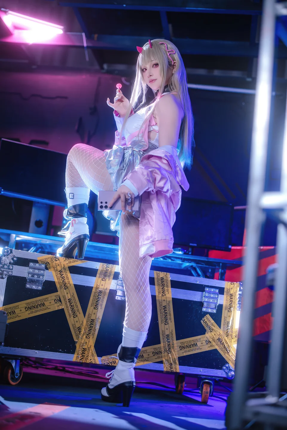 屿鱼 - No.073 胜利女神：妮姬 毒蛇 [86P-1.01GB] tg@simisebaisi 【丝足阁】009.webp